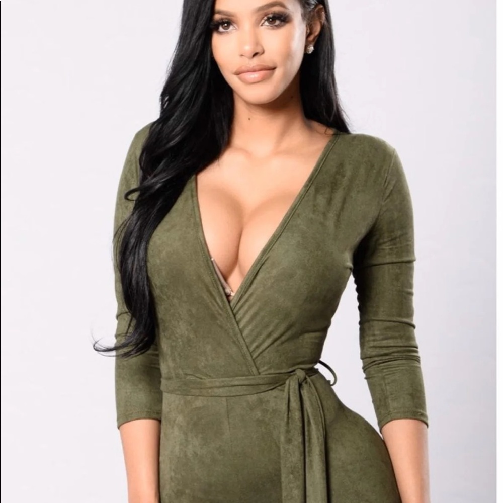 Jumpsuit - Picture 2 of 5